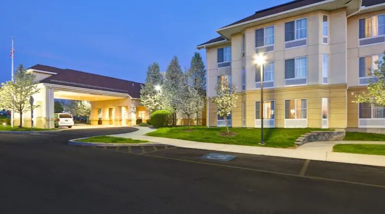 The Homewood Suites By Hilton Ithaca Eksteriør bilde